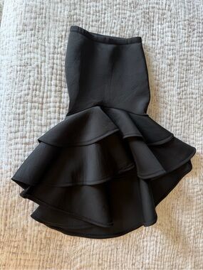 K. JEN Skirt